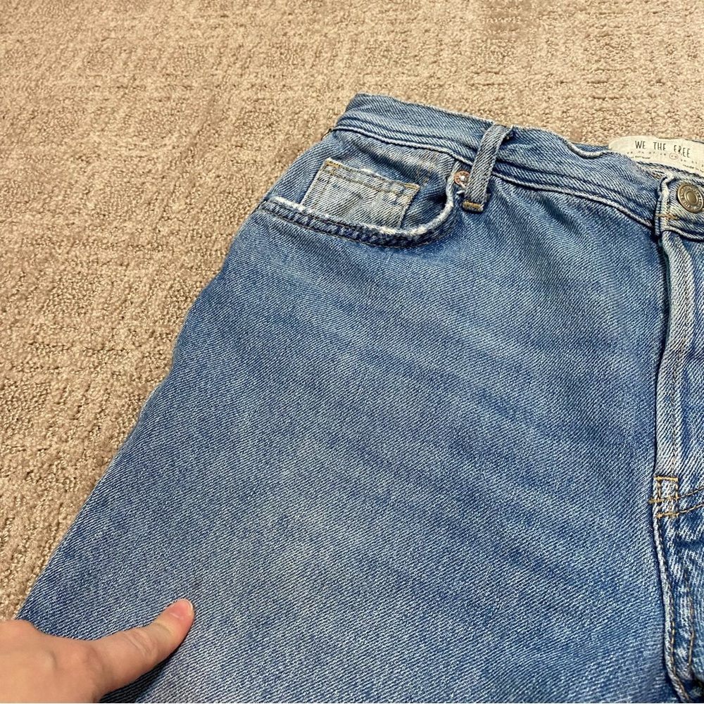 {We The Free | Free People} Distressed Maggie Jeans ~ Size 29 - Picture 16 of 16